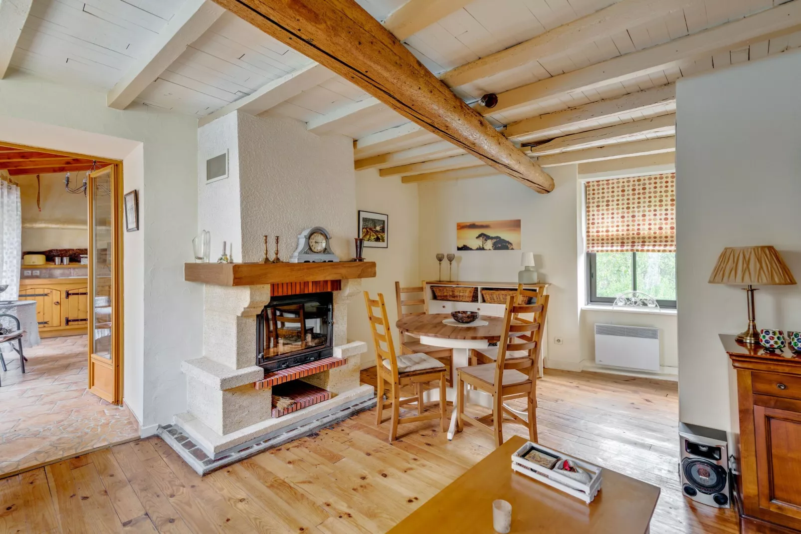 Holiday home with pool in Cuxac-Cabardès-Living room