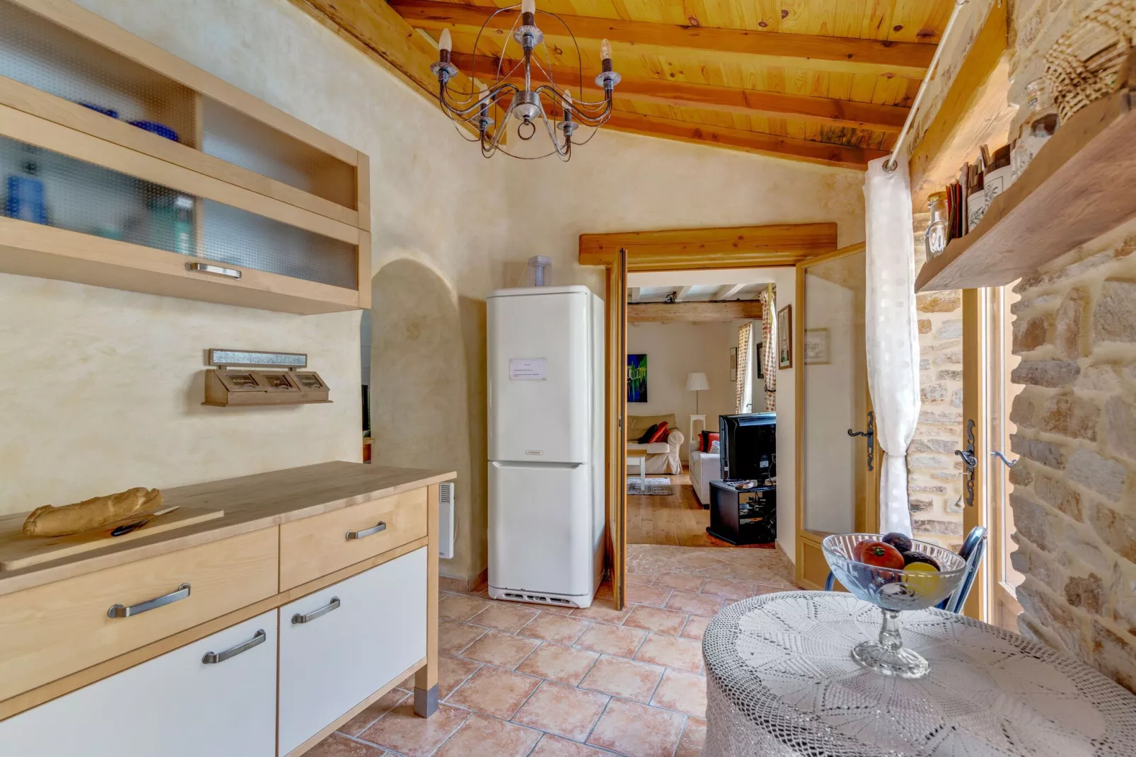 Holiday home with pool in Cuxac-Cabardès-Kitchen