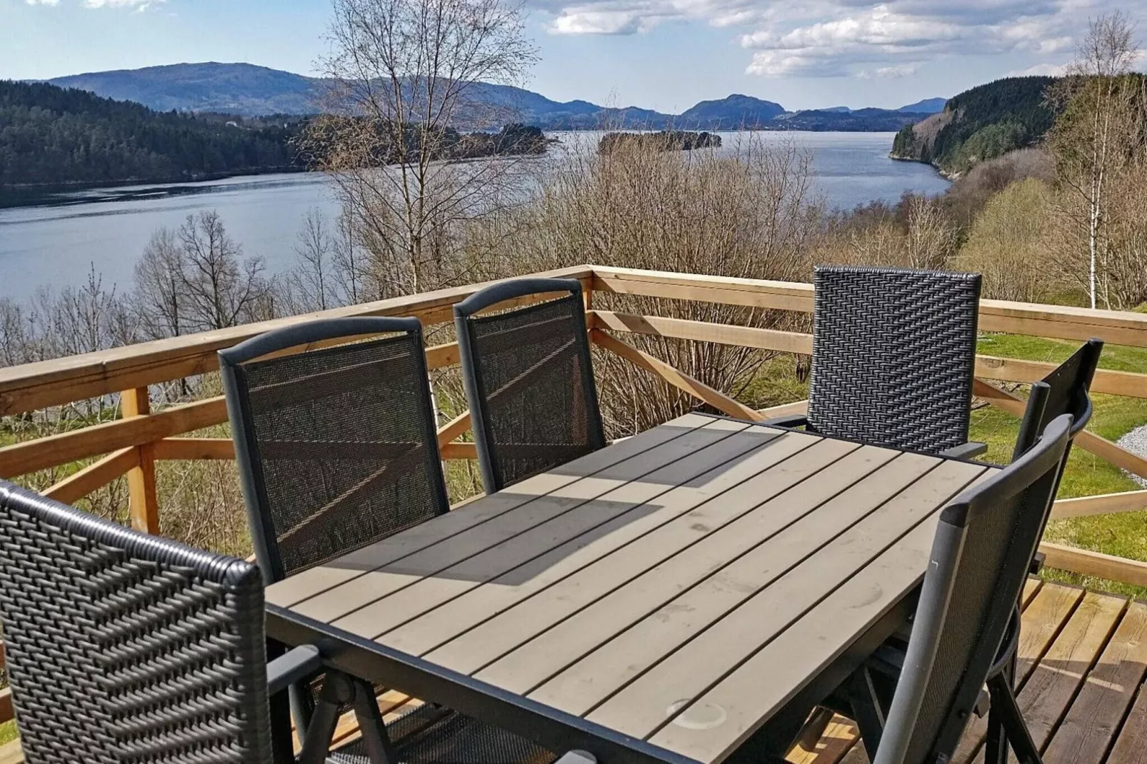 6 person holiday home in LONEVÅG-By Traum-Outdoor
