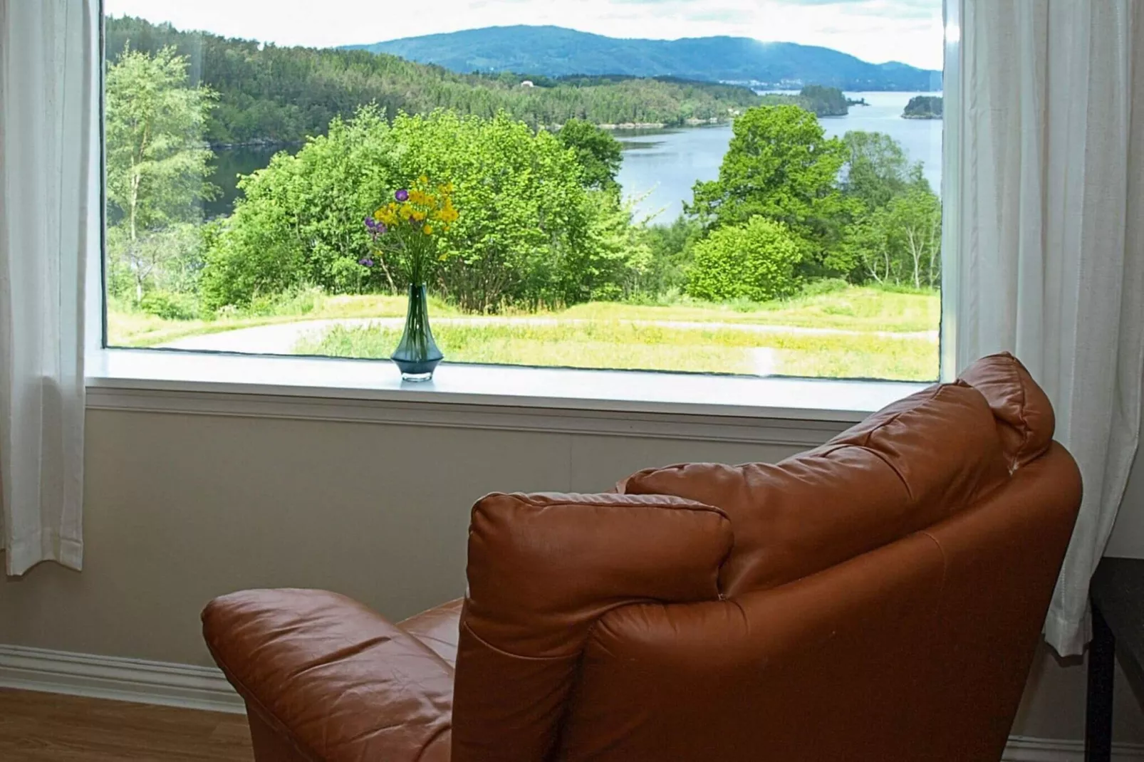 6 person holiday home in LONEVÅG-By Traum-Indoor