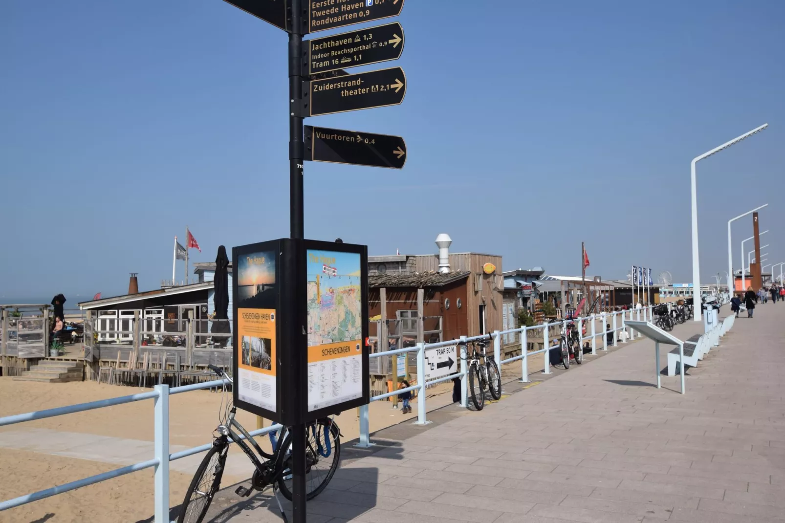 Scheveningen Harbour 54c-Areas summer 5km