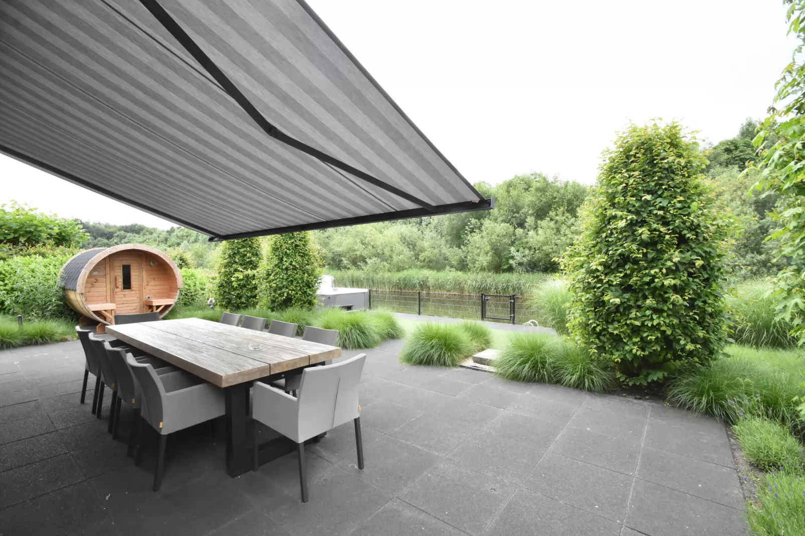 Villa Black & White Harderwijk 209-View summer
