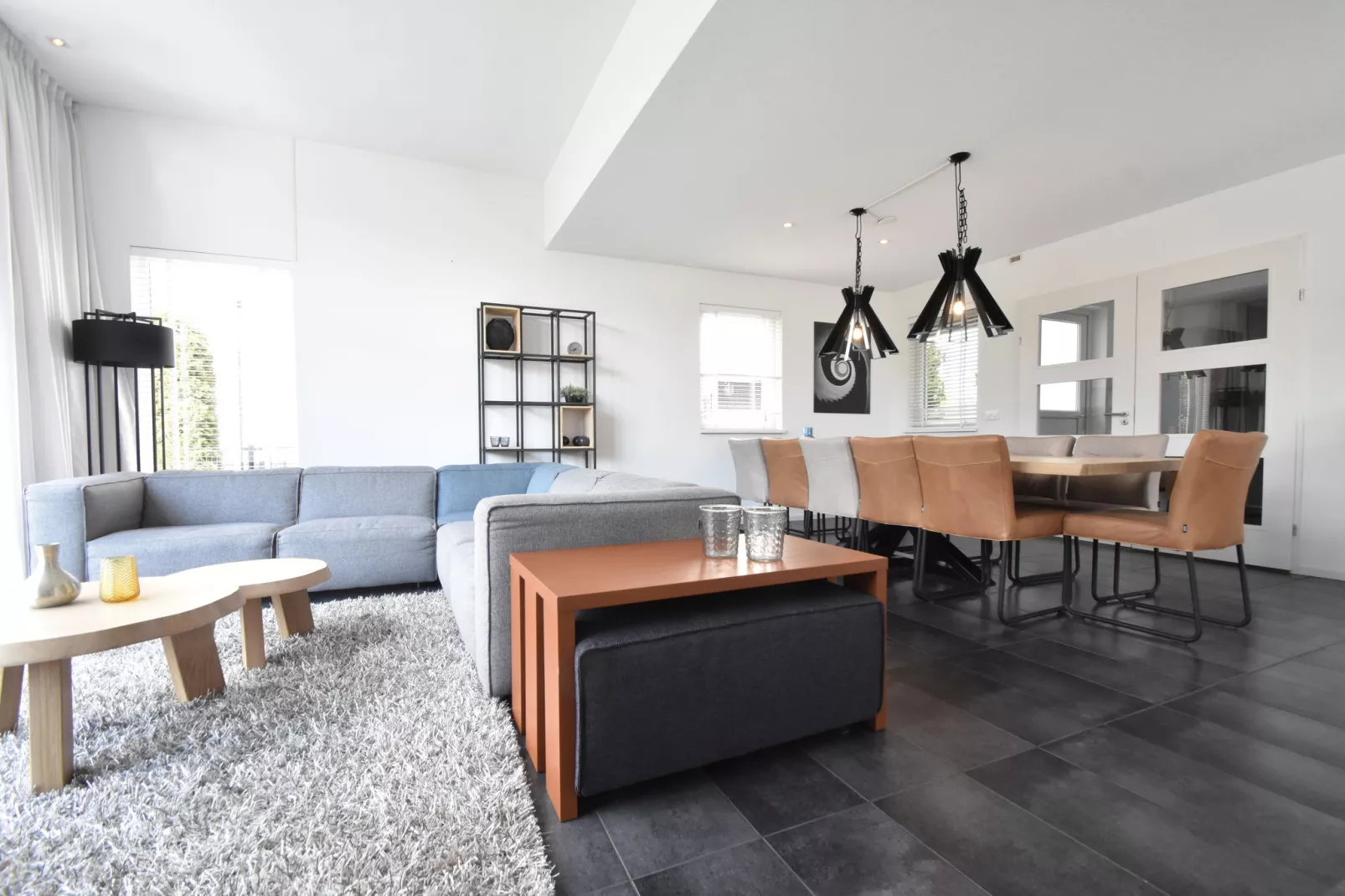 Villa Black & White Harderwijk 209-Living room