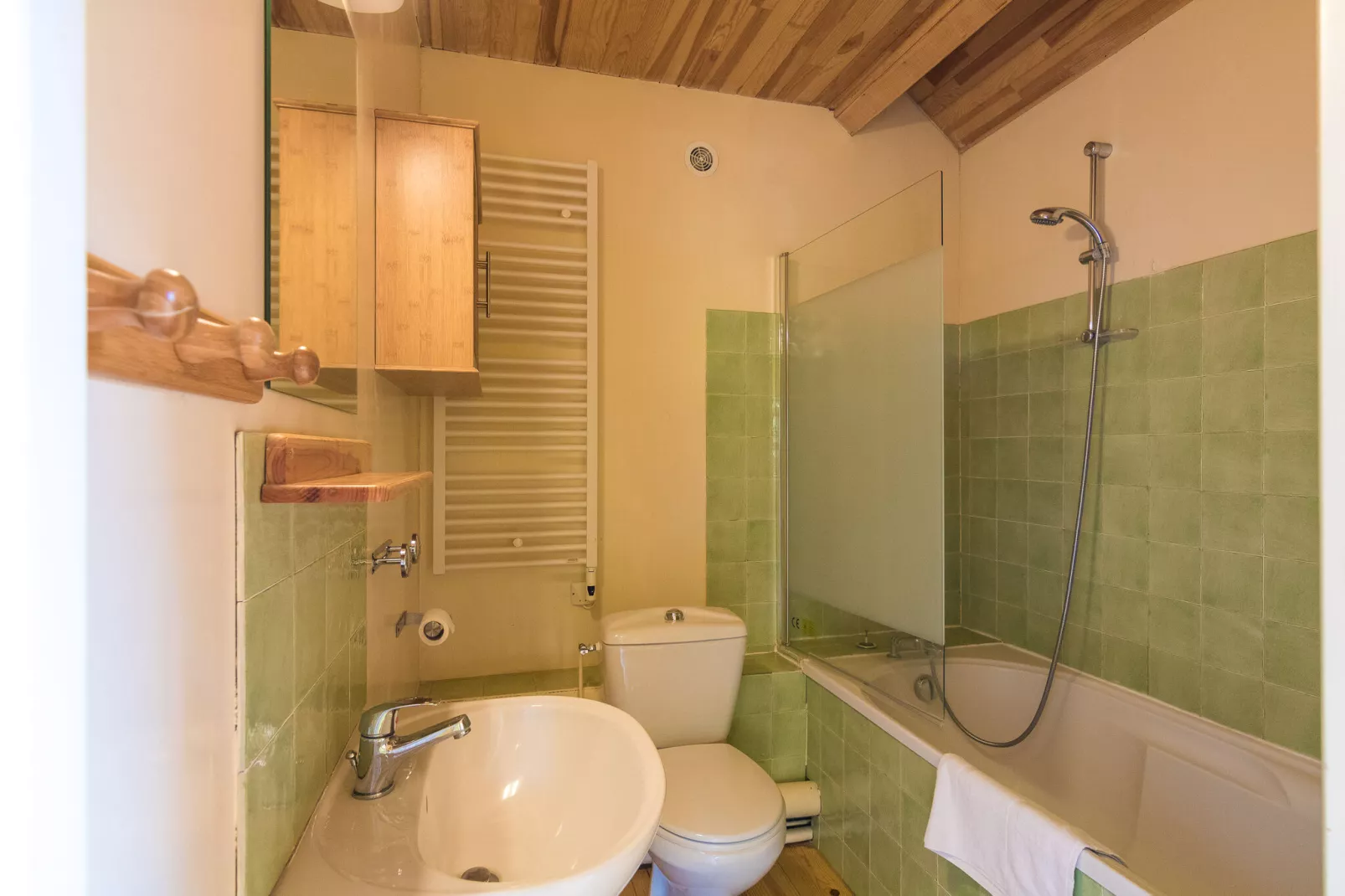La Petite Maison-Badezimmer