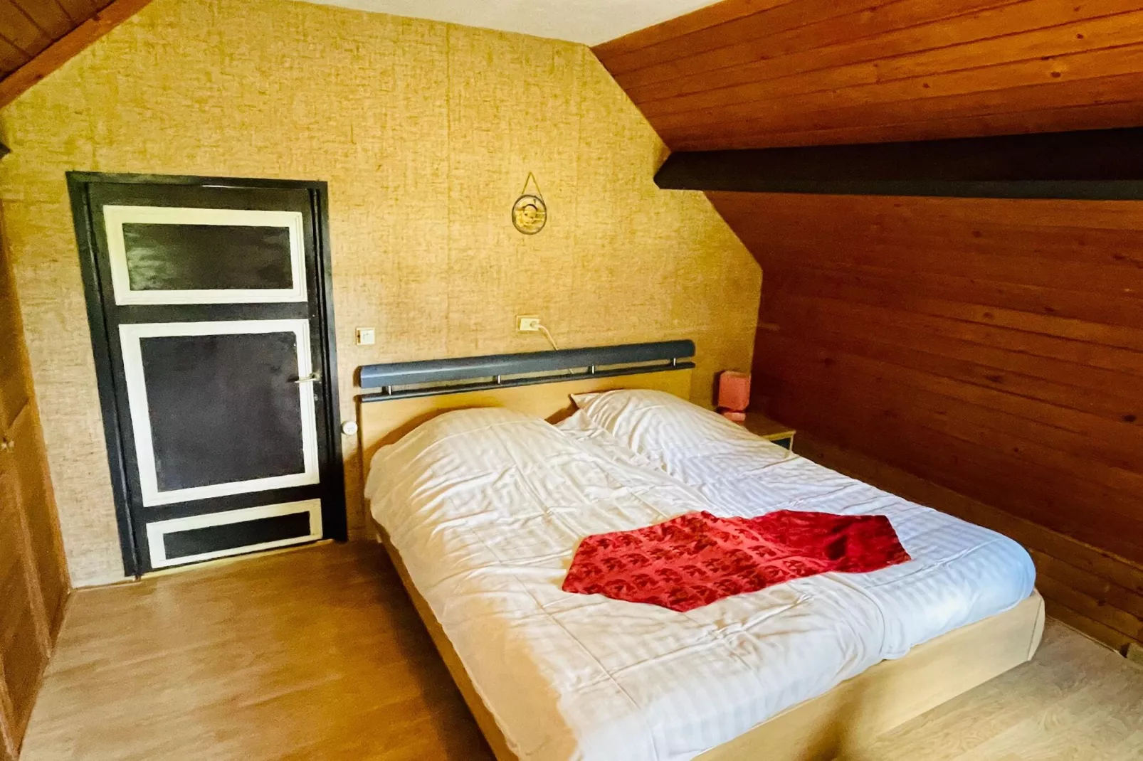 Los Elefantes-Bedroom