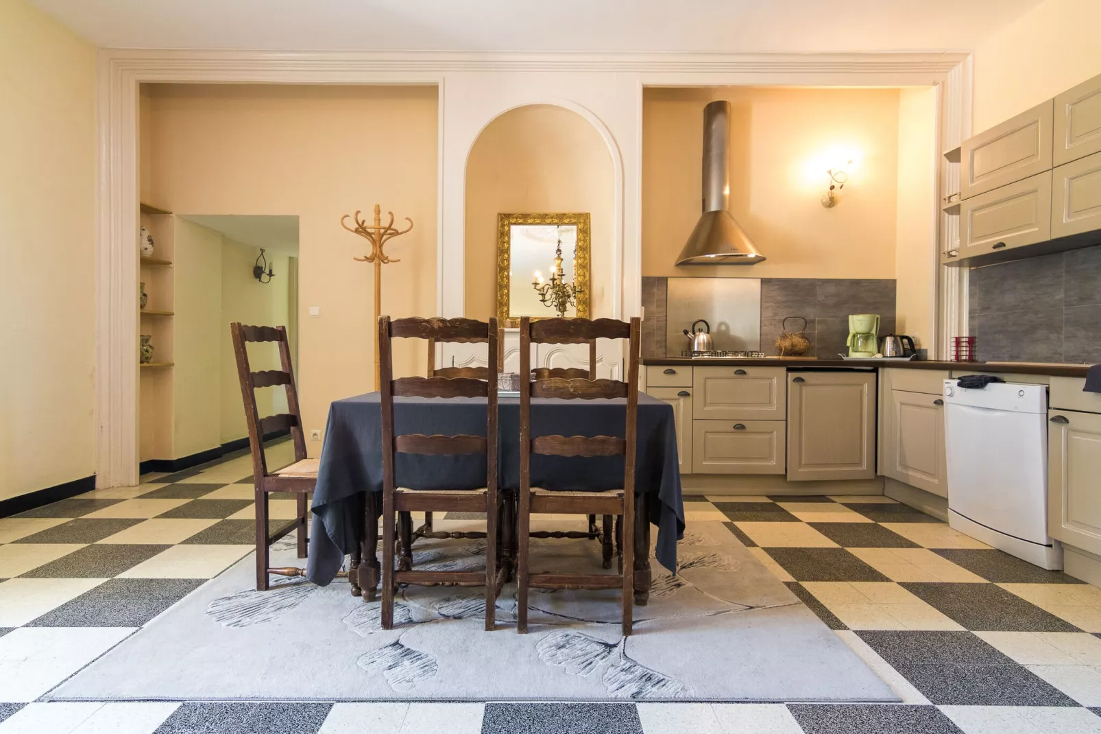 Appartement du Chateau-Kitchen