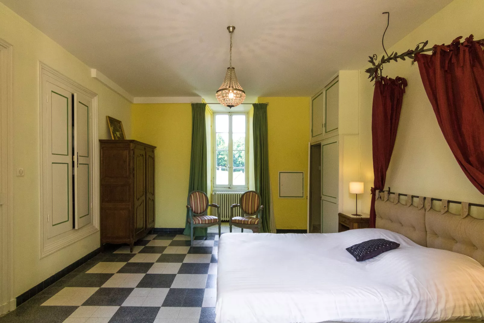 Appartement du Chateau-Bedroom