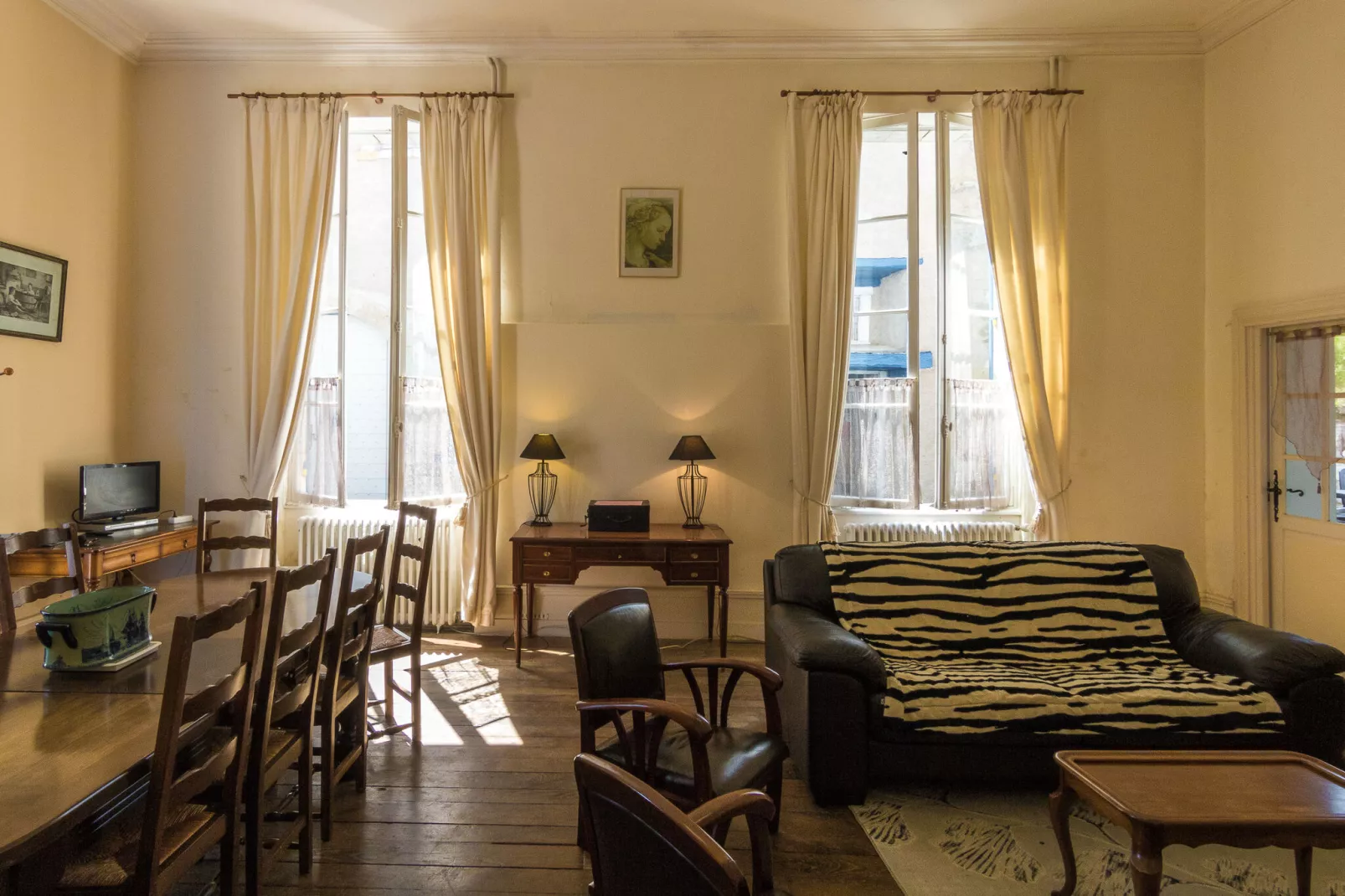 Le Grand Gite du Chateau-Living room