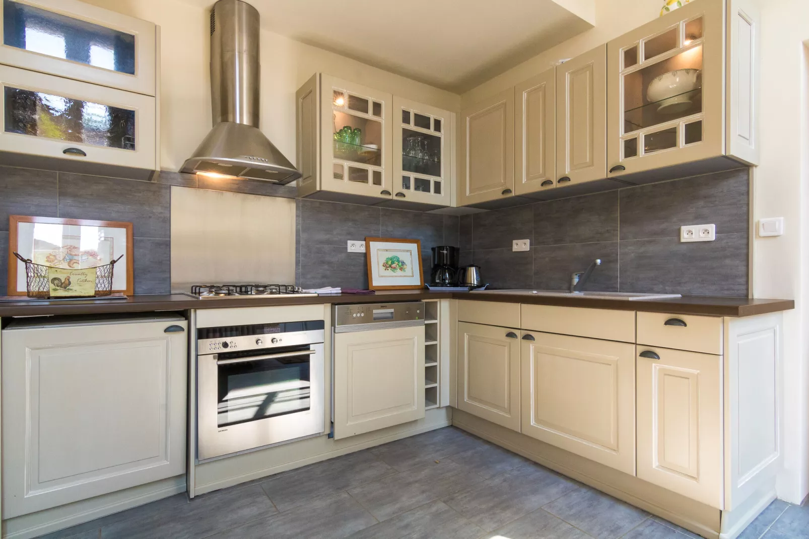 Le Grand Gite du Chateau-Kitchen