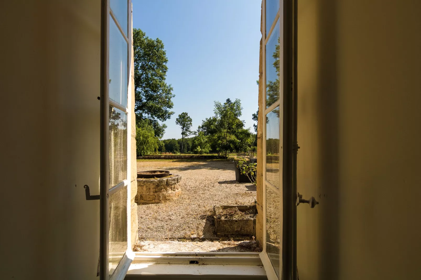 Le Grand Gite du Chateau-View summer