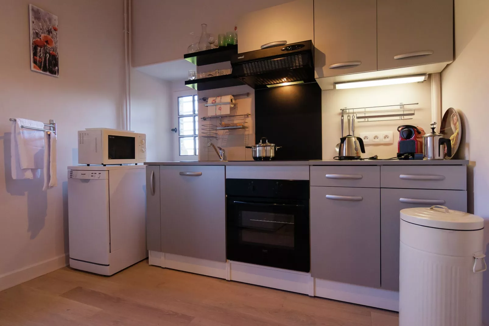 Chambre Rouge-Kitchen