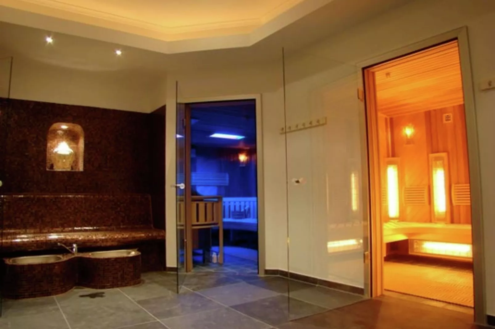 Resort Limburg 6-Park facilities