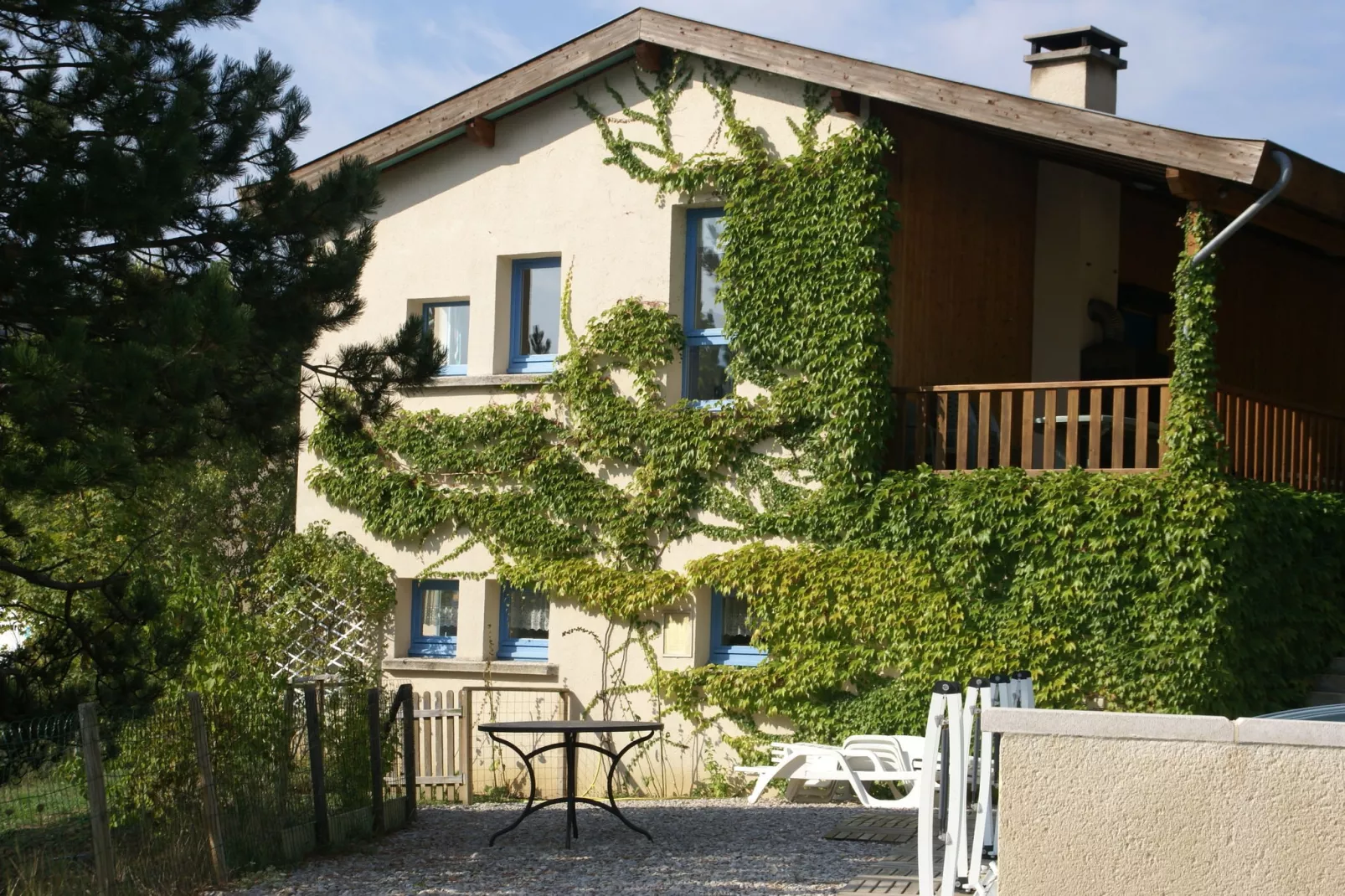 Maison de vacances - MARIGNAC-EN-DIOIS-Außenbereich Sommer