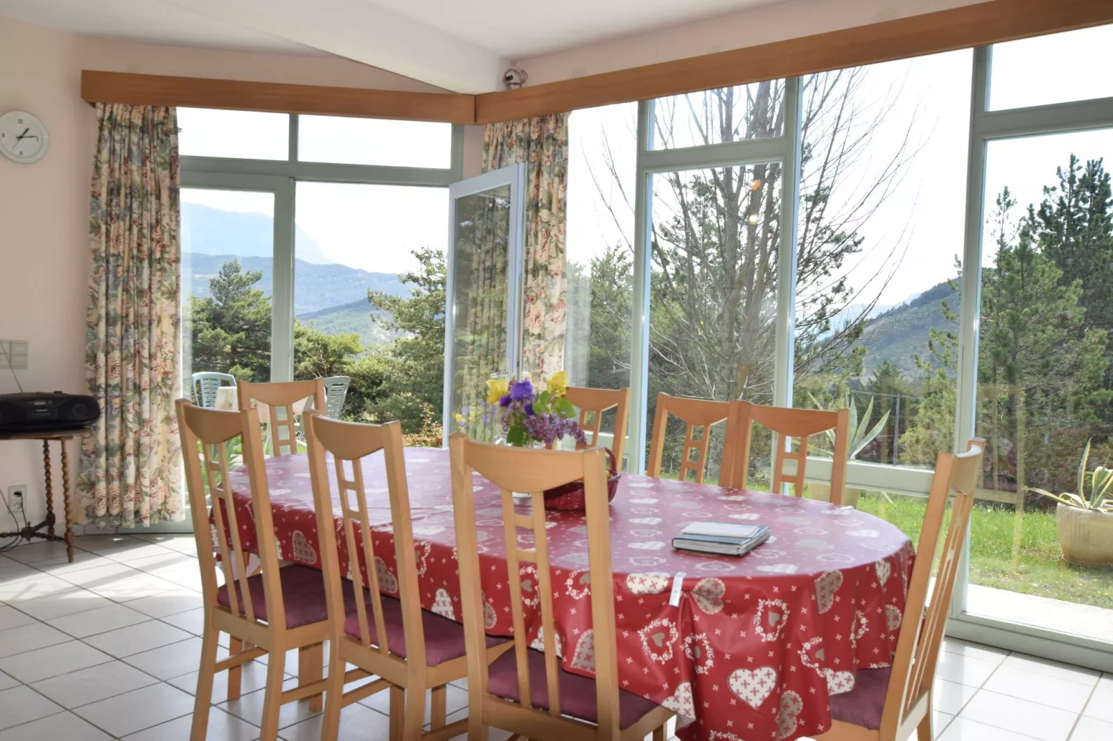 Maison de vacances - MARIGNAC-EN-DIOIS-Esszimmer