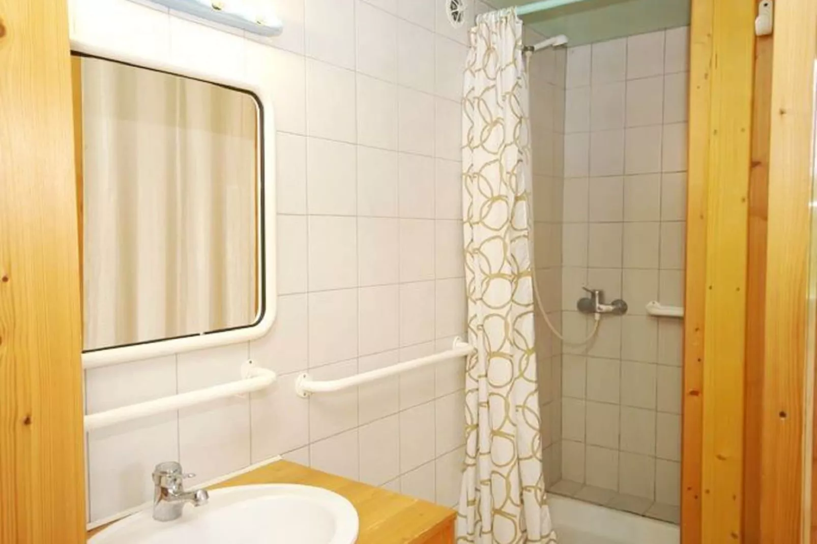 Maison de vacances - MARIGNAC-EN-DIOIS-Badezimmer