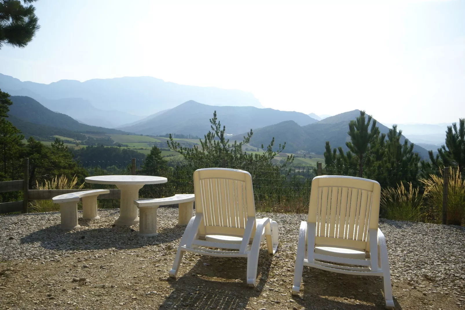 Maison de vacances - MARIGNAC-EN-DIOIS-Terrassenbalkon