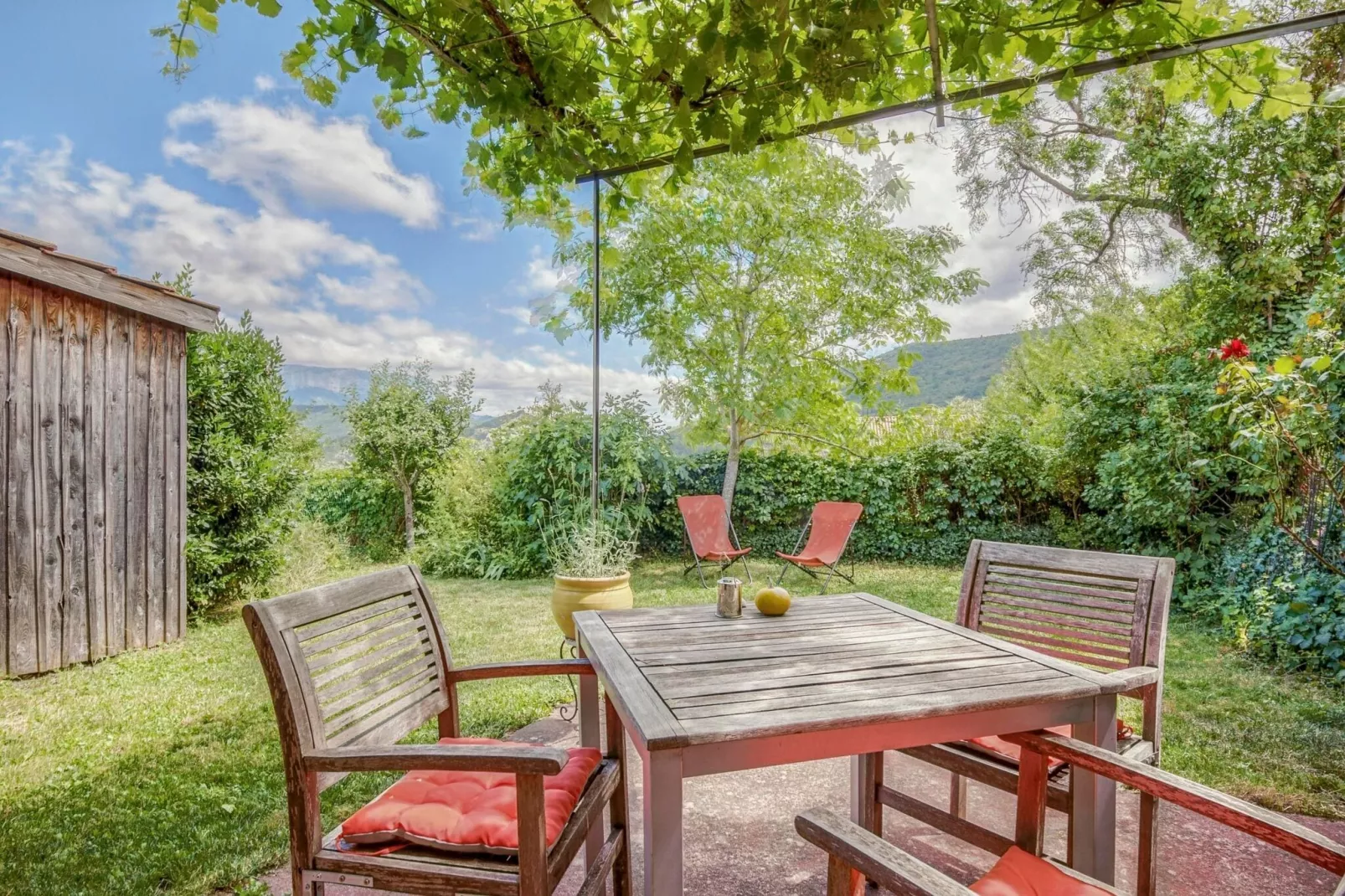 Maison de vacances - MARIGNAC-EN-DIOIS-Terrasse/Balkon
