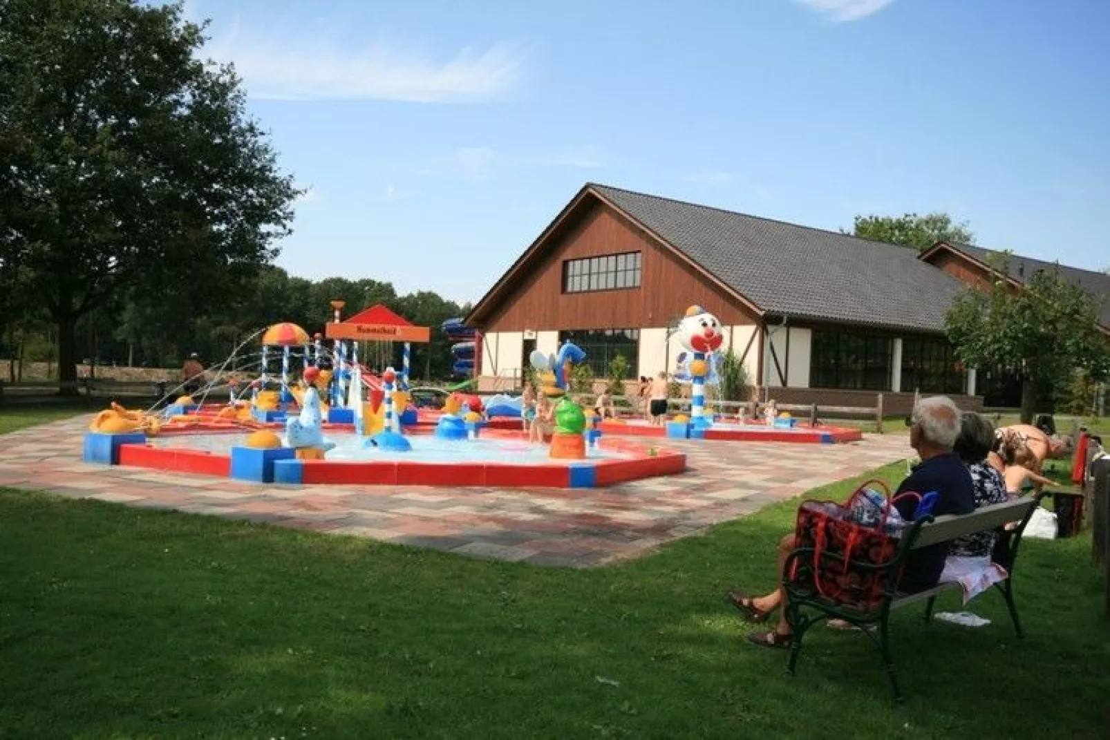Resort Limburg 29-Park facilities