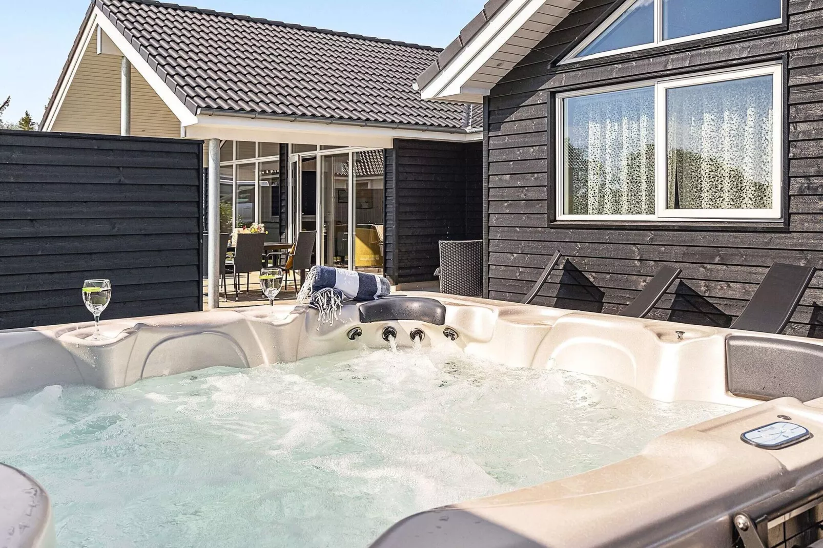 18 person holiday home in Spøttrup-Spa