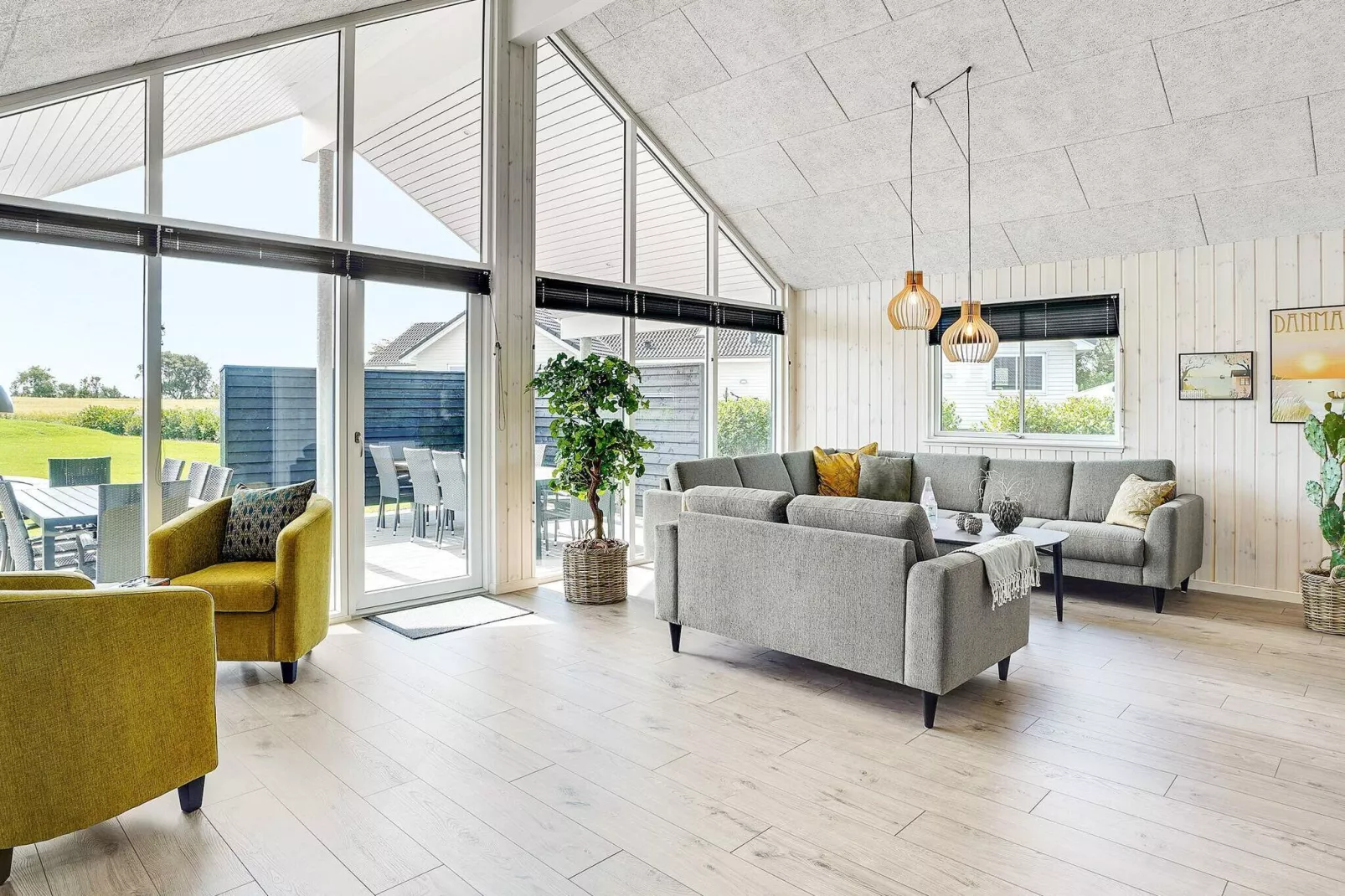 18 person holiday home in Spøttrup-Indoor