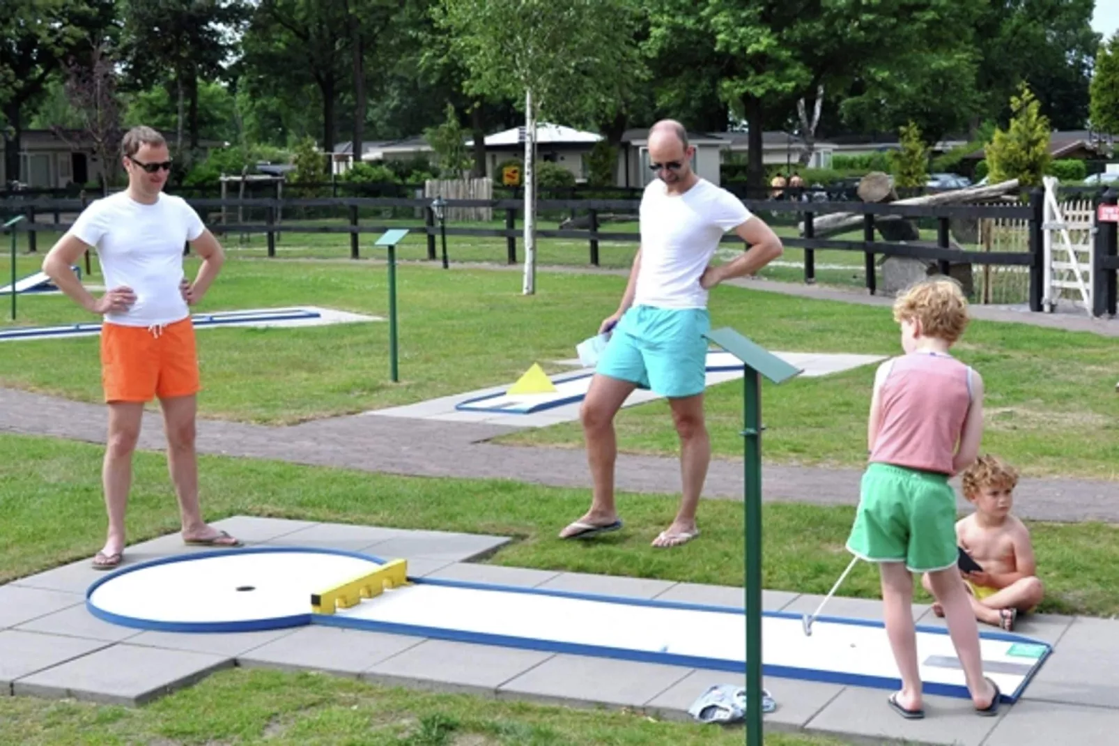 Resort Limburg 20-Park facilities