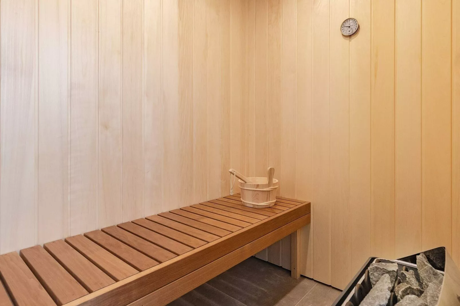 10 person holiday home in Løkken-By Traum-Sauna