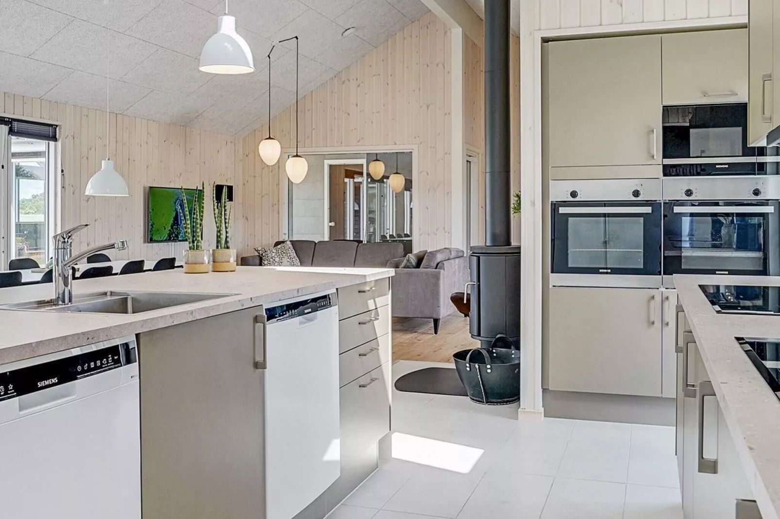 26 person holiday home in Spøttrup-Indoor