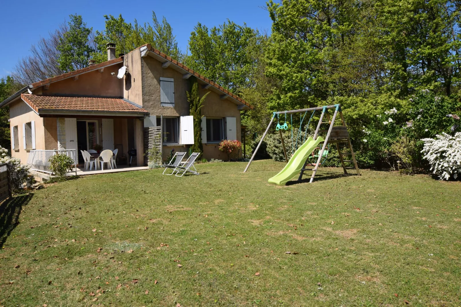 Maison de vacances - BATHERNAY-Gardens summer