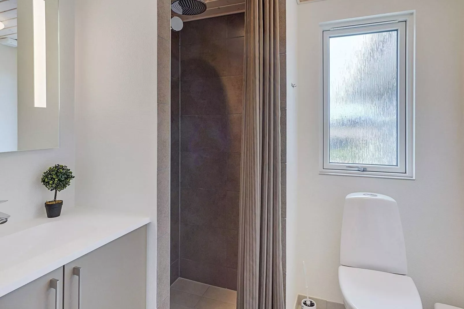 26 person holiday home in Spøttrup-Indoor
