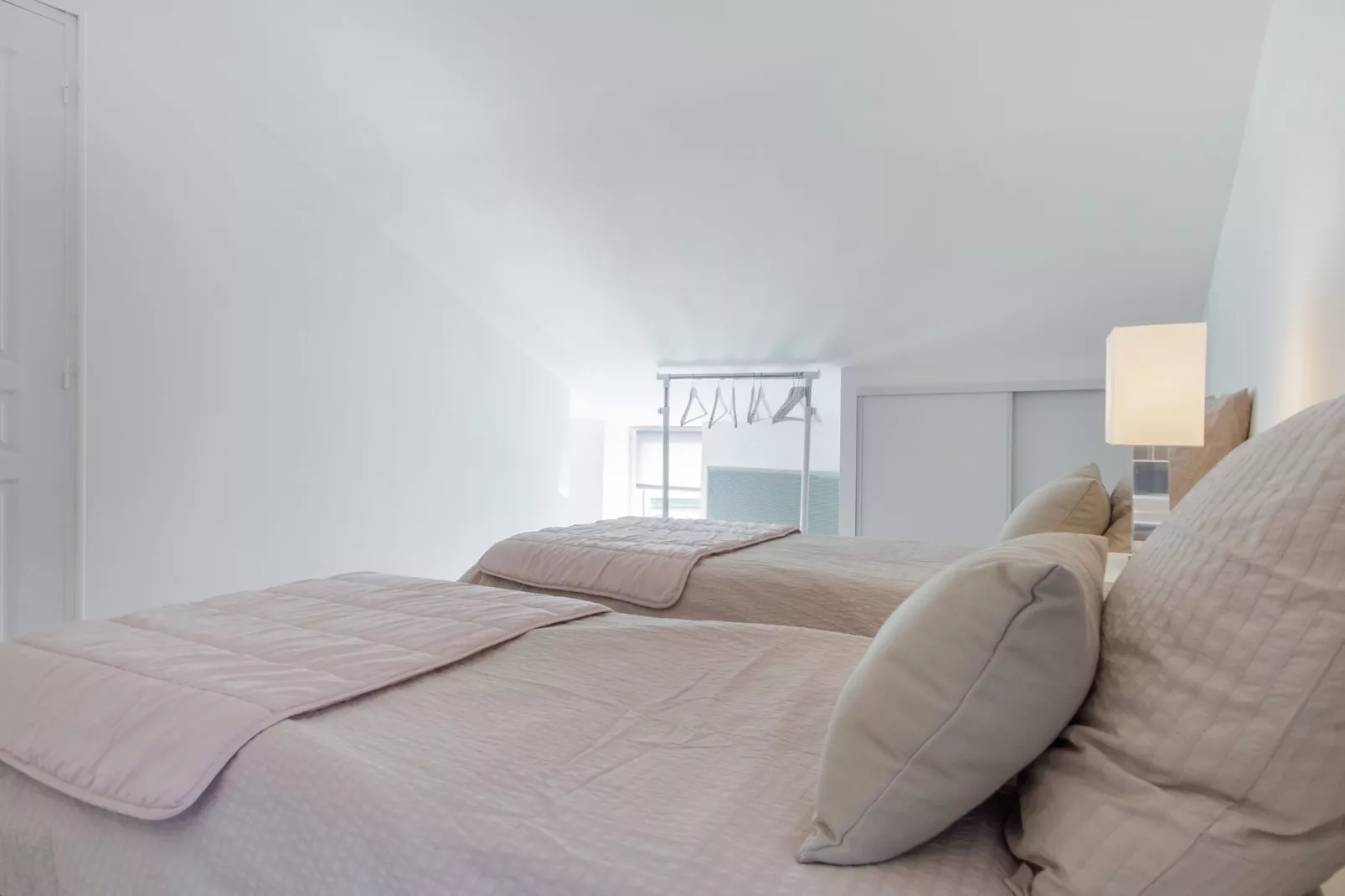 Maison de vacances Beaumont en Véron-Bedroom