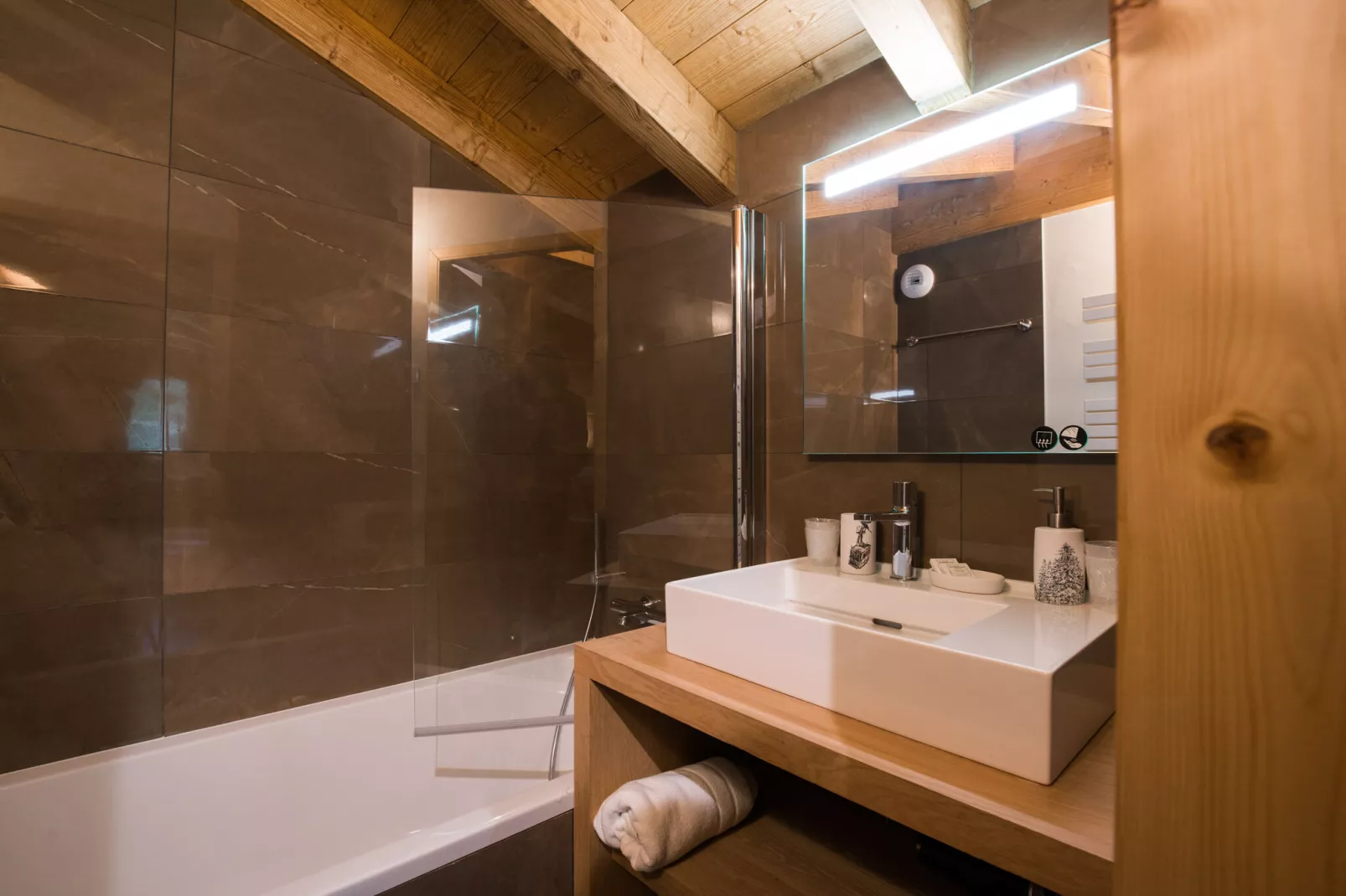 Les Portes de Megève 5-Bathroom