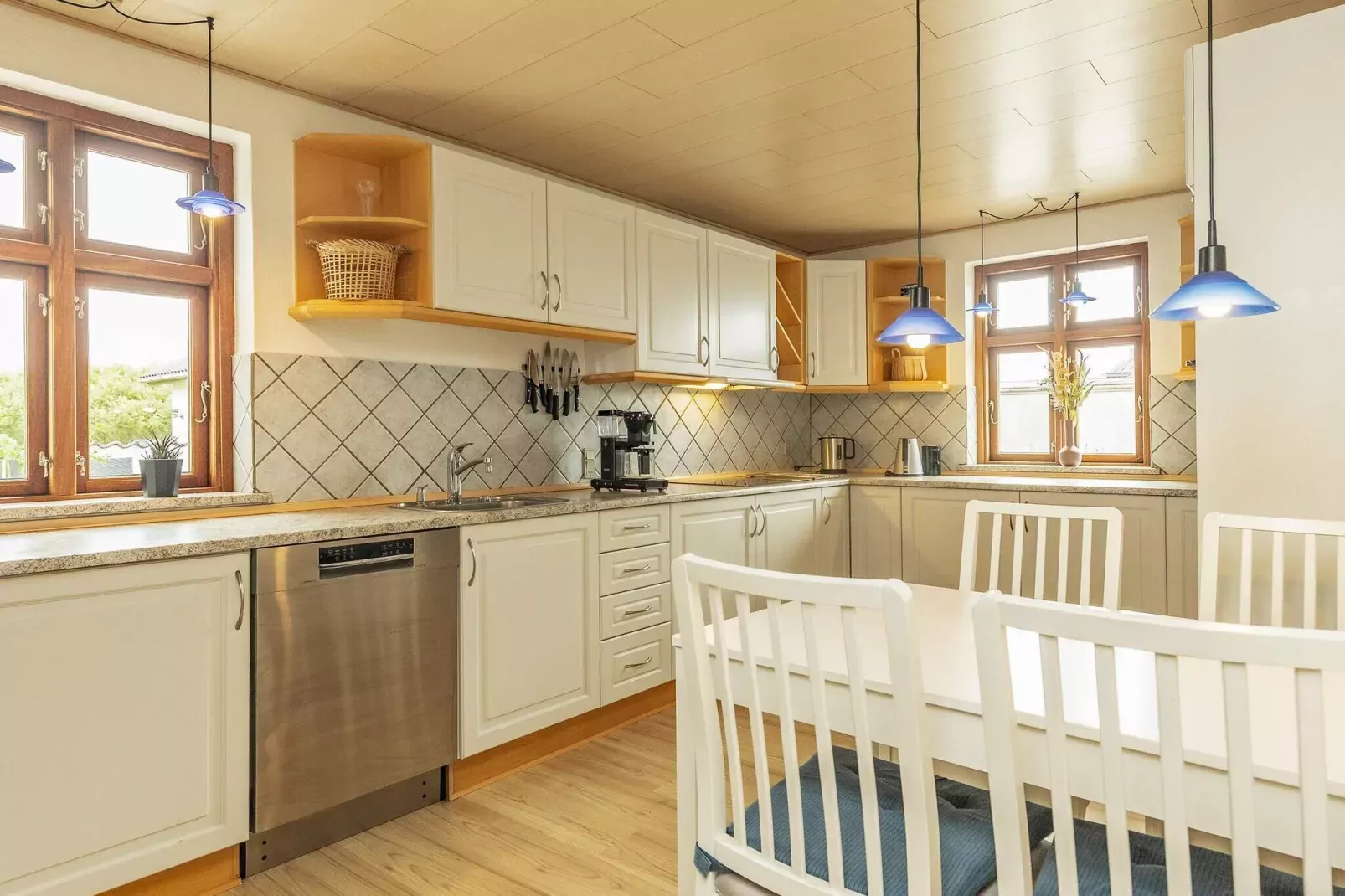 10 person holiday home in Vestervig-By Traum
