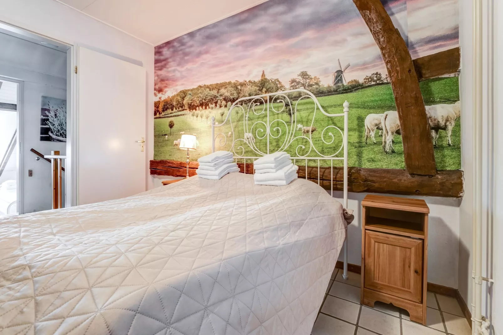Valleyview Cottages - NR14-Bedroom