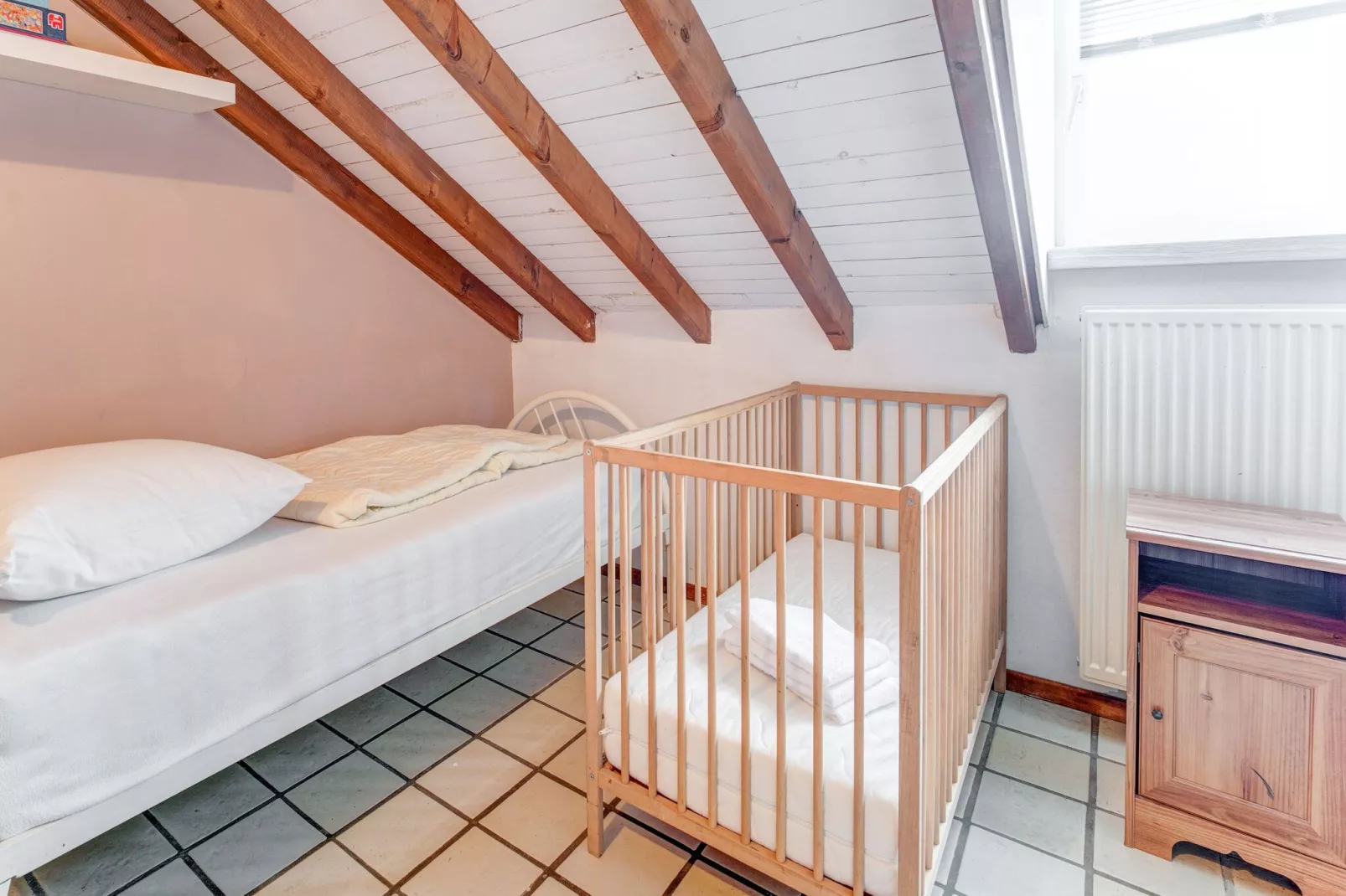 Valleyview Cottages - NR14-Bedroom