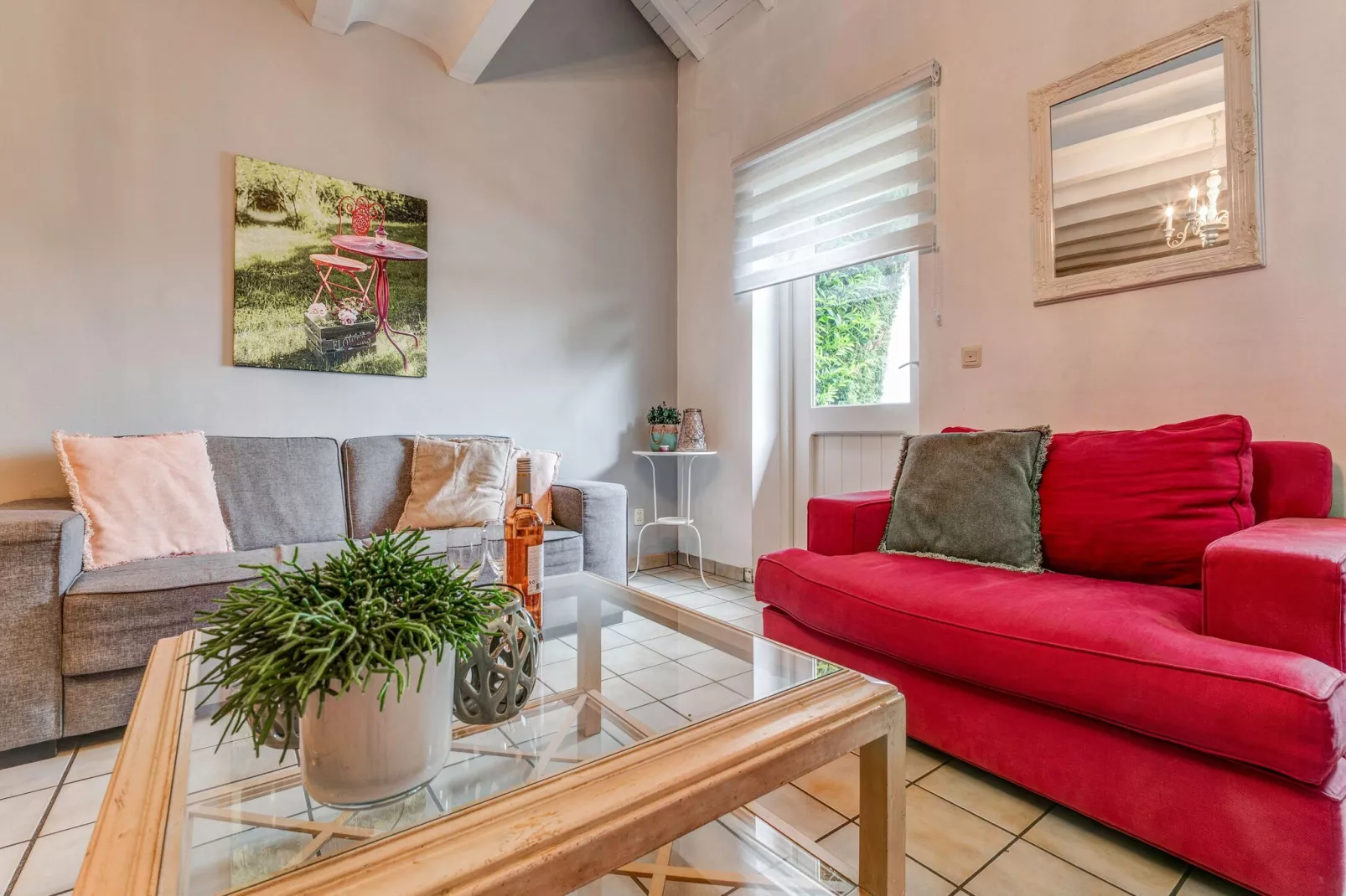 Valleyview Cottages - NR15-Living room