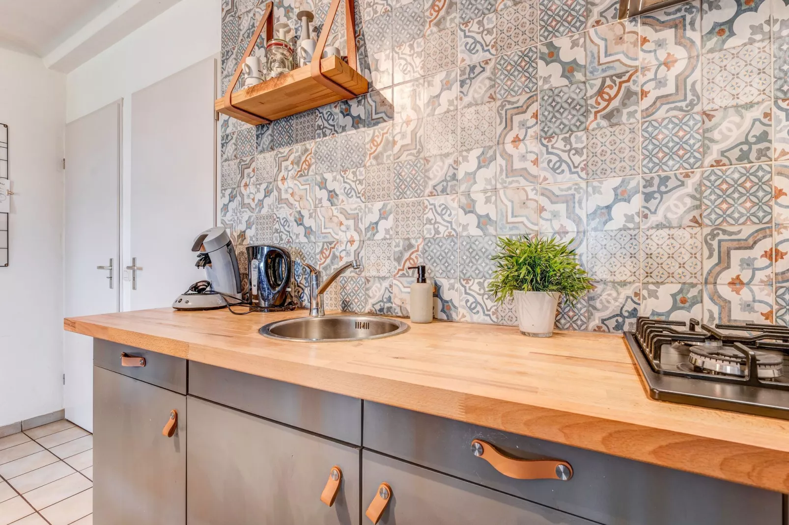 Valleyview Cottages - NR15-Kitchen