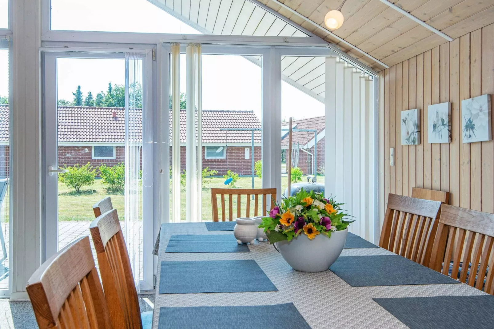 8 person holiday home in Oksbøl-By Traum-Indoor