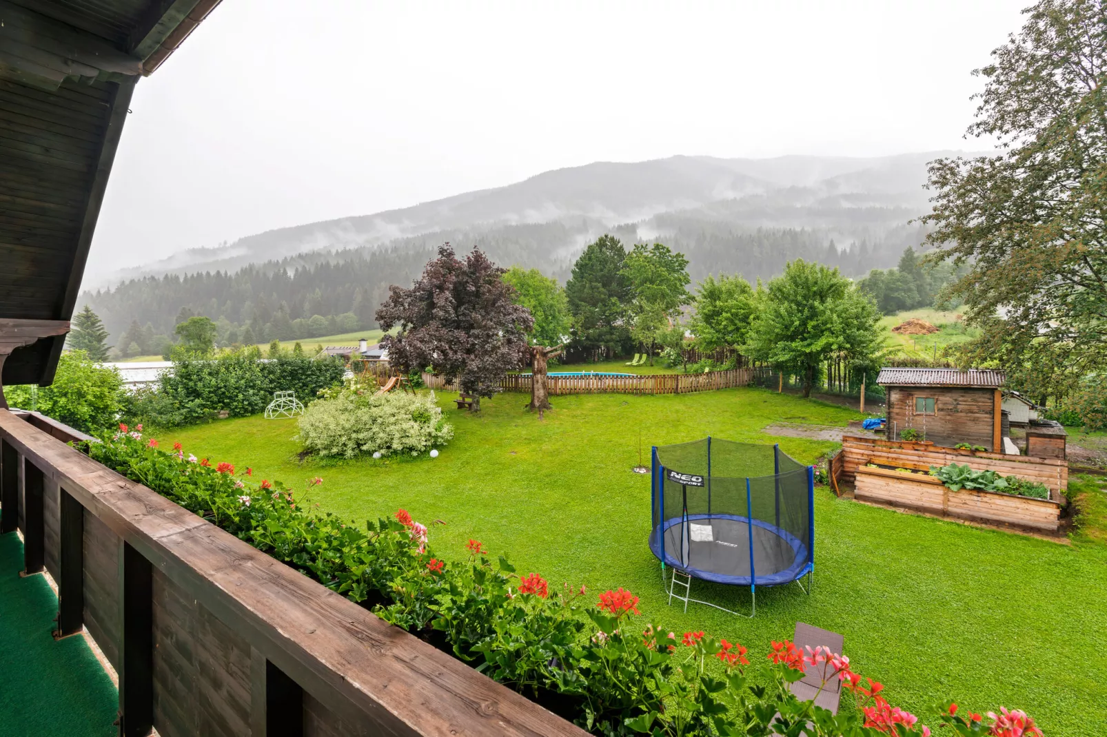 St Michaelblick-View summer