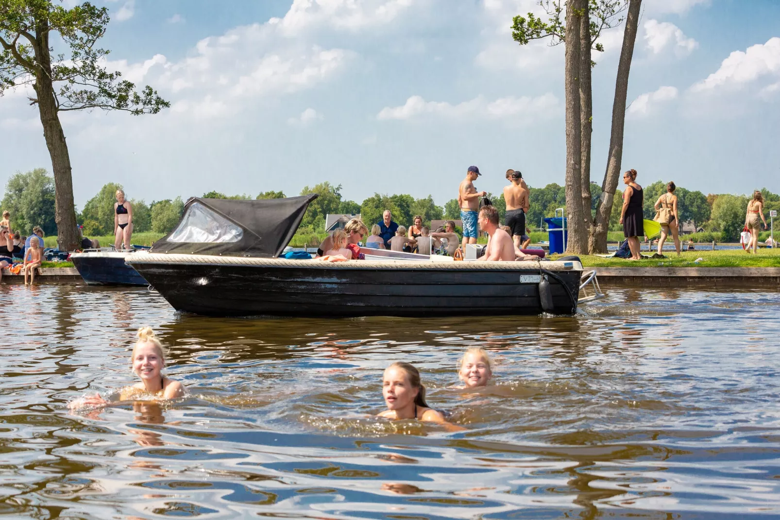 Vakantiepark Giethoorn 8-Areas summer 5km