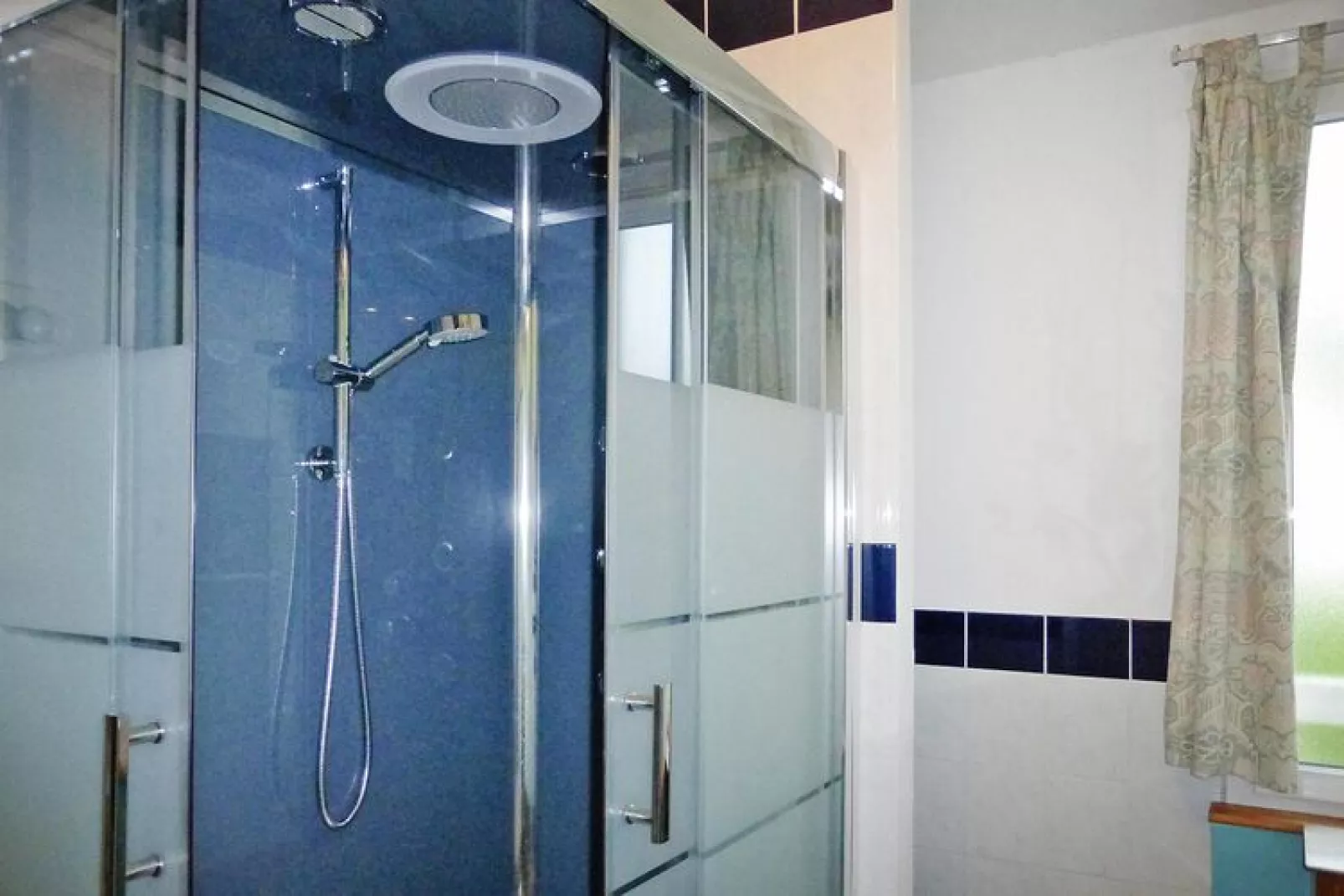 Holiday flat Bisquine Arromanches-les-Bains-Bathroom