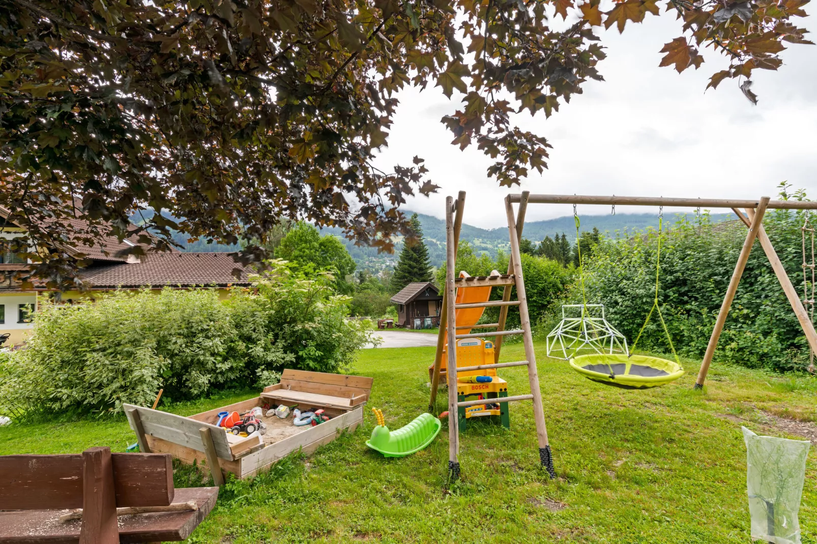 St Michaelblick-Gardens summer