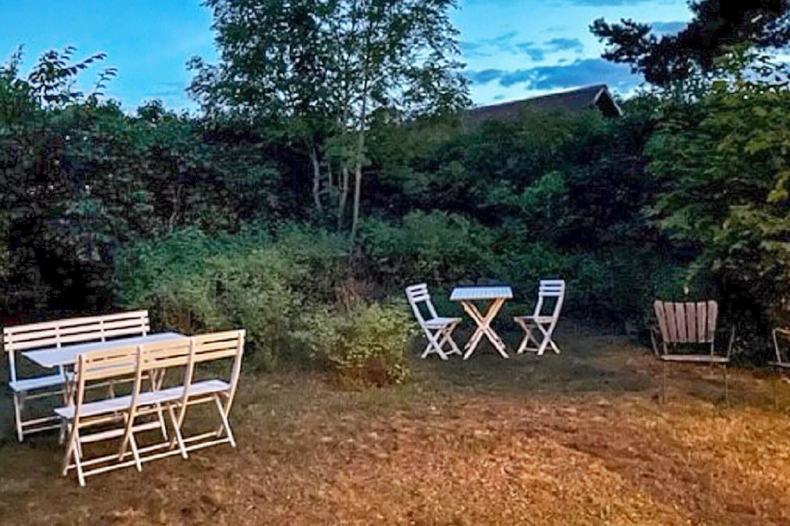 6 Personen Ferienhaus in 38472-By Traum-Außenbereich