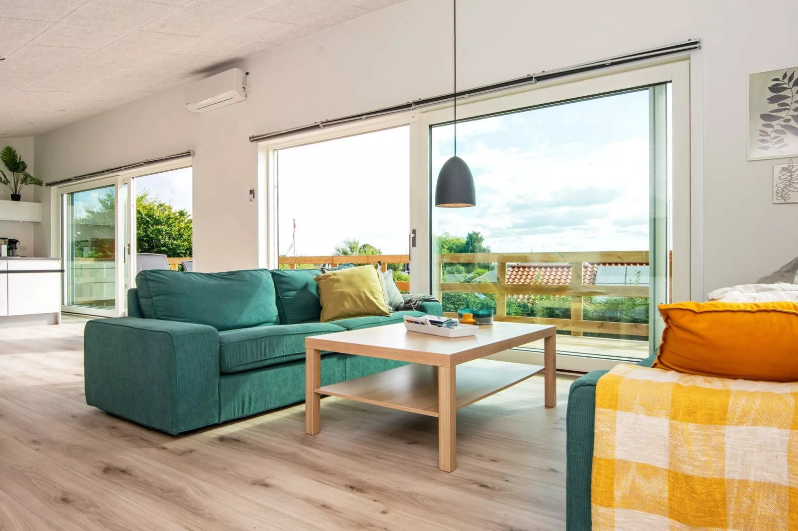 Maison de vacances pour 10 a Bjert