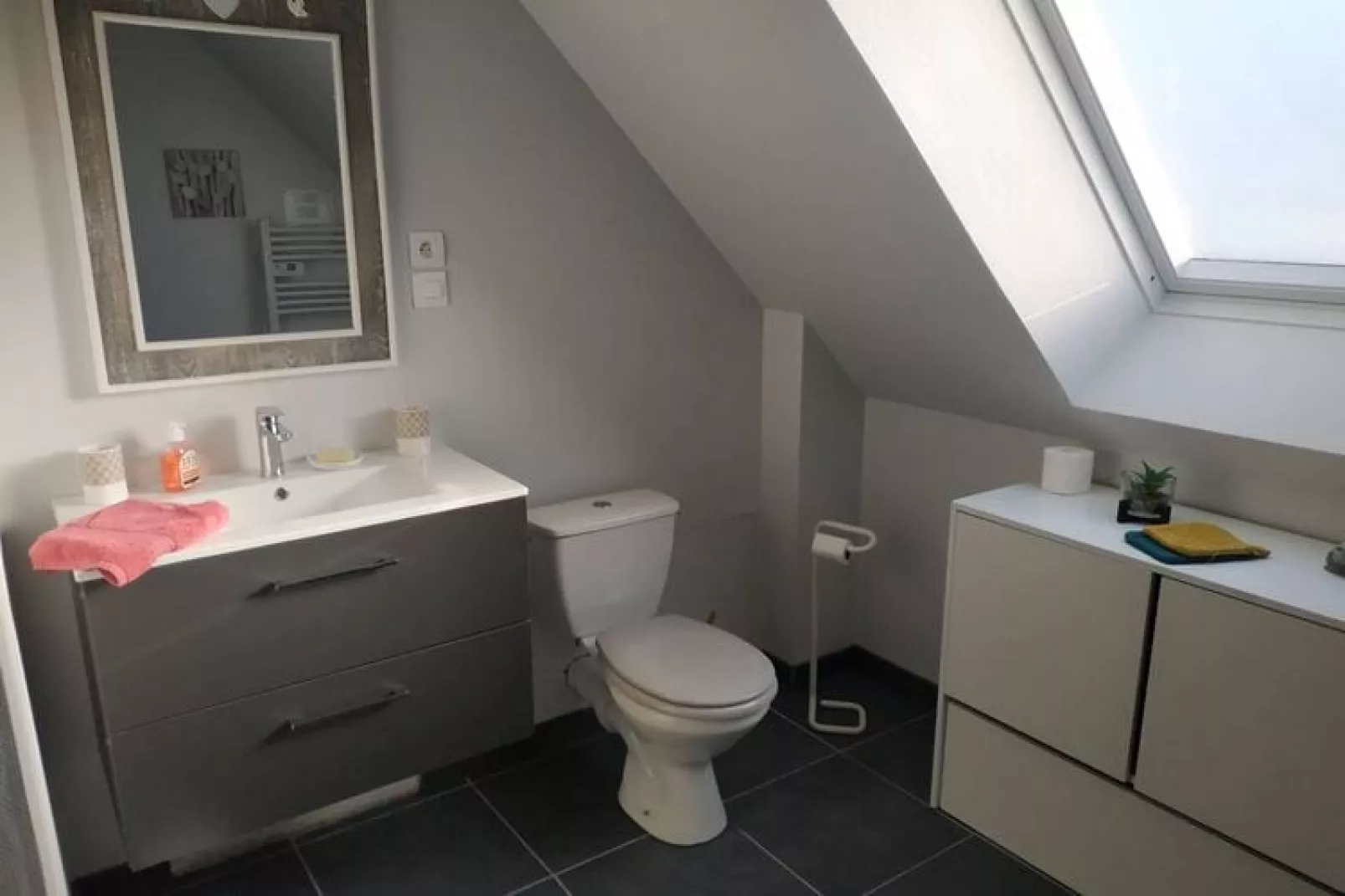 Holiday home Barneville-Carteret-Salle de bain