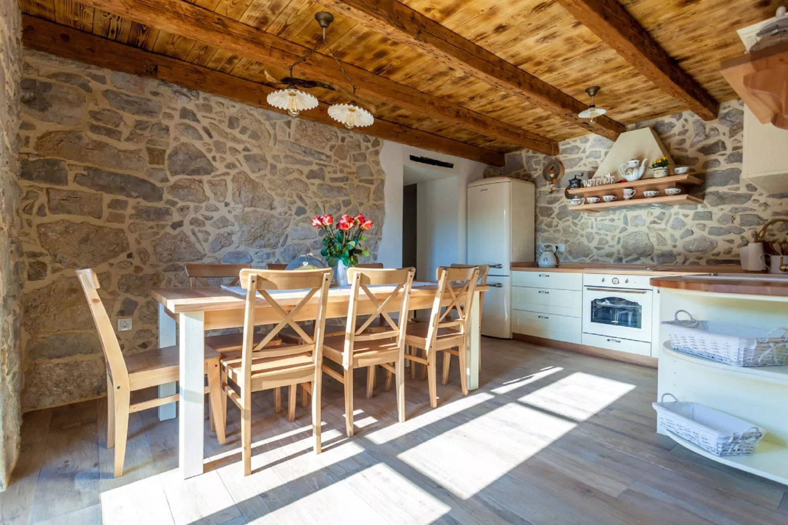 Villa Lusa-Kitchen