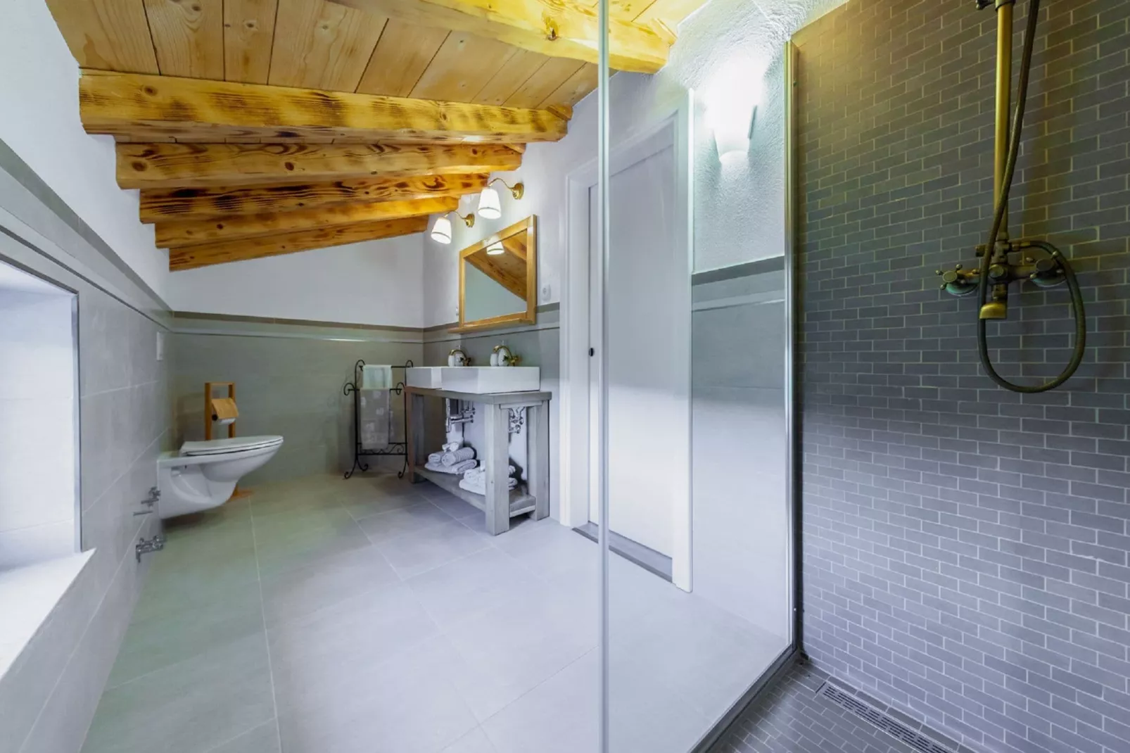 Villa Lusa-Bathroom