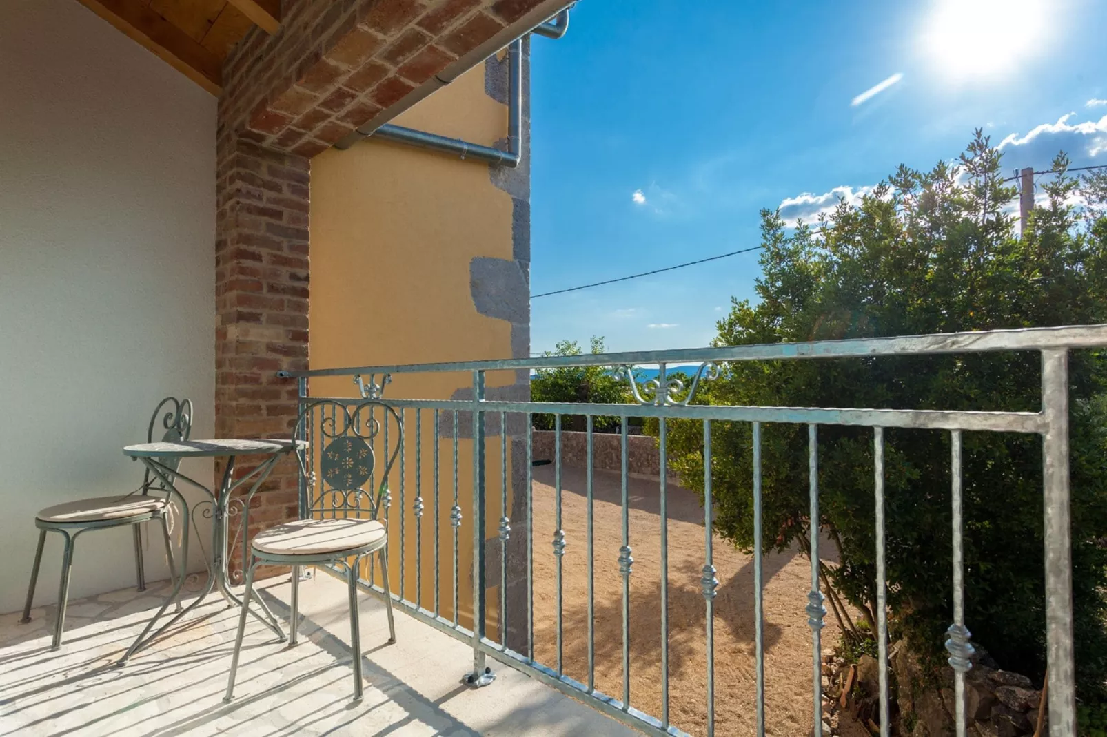 Villa Lusa-Terrace balcony