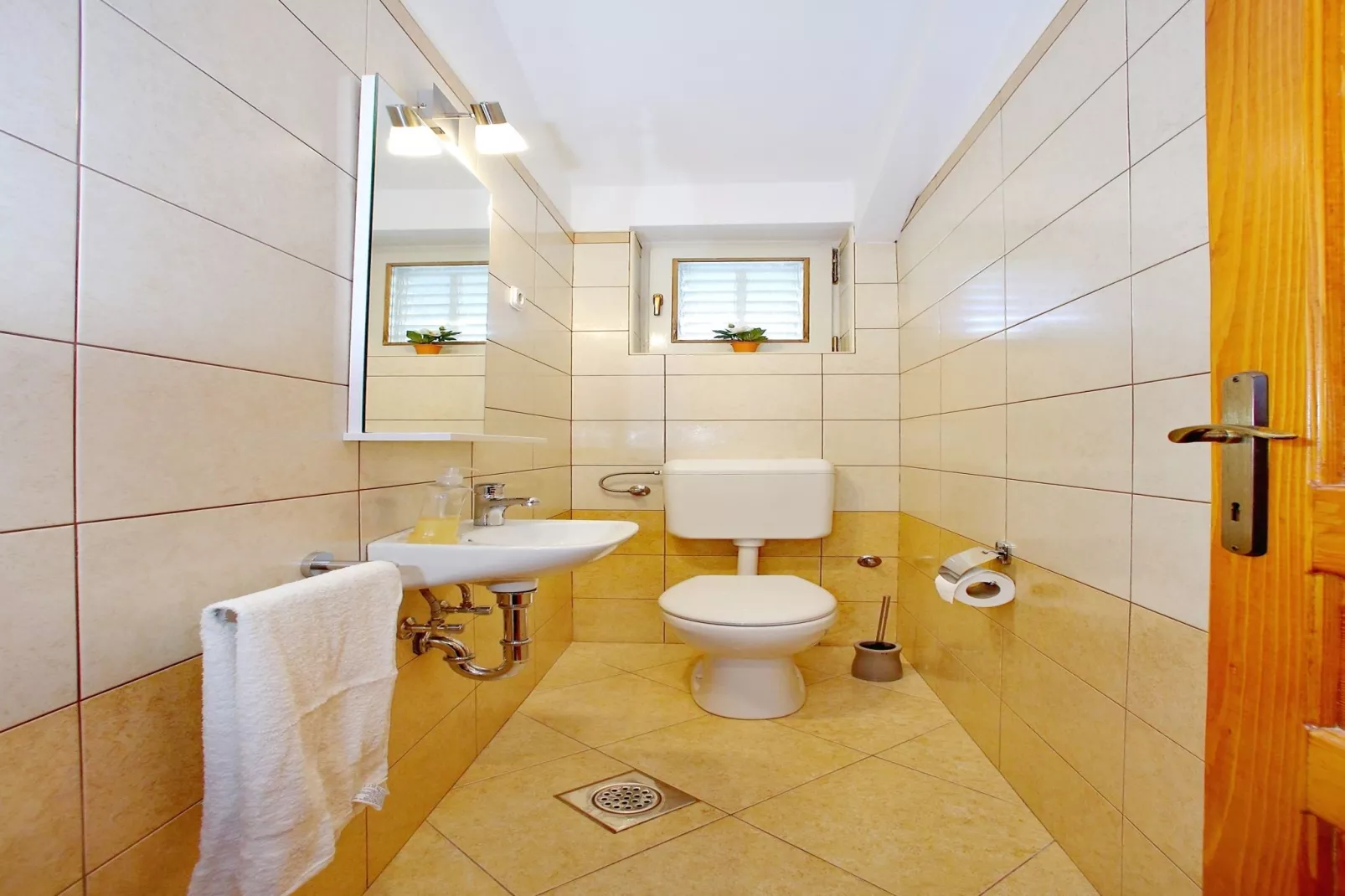 Apartment Palma-Bathroom