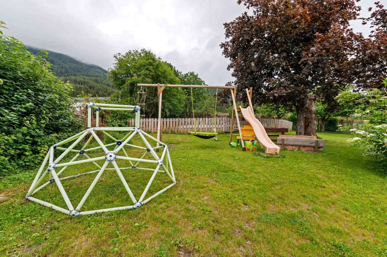 Katschbergblick-Gardens summer