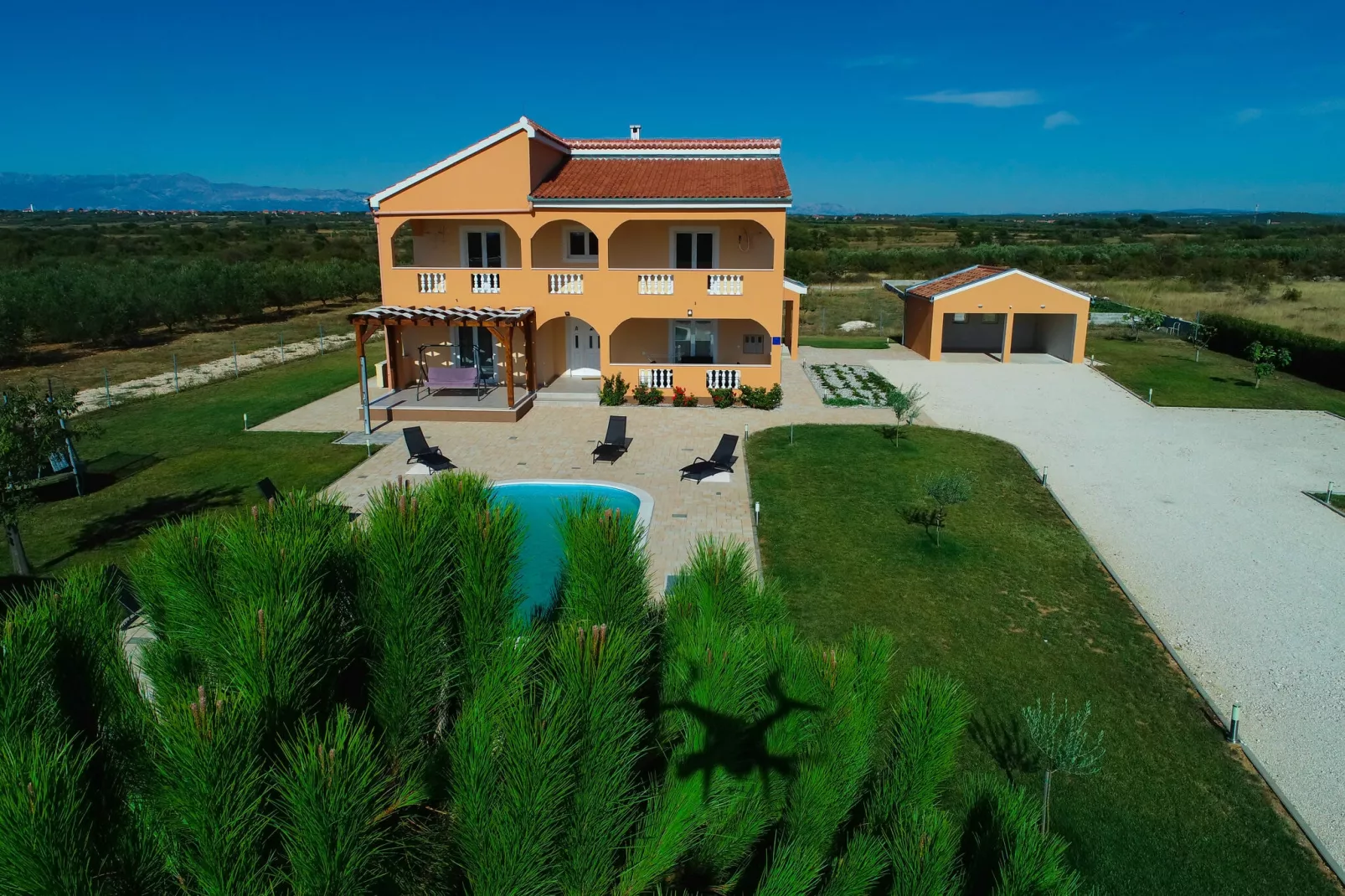 Holiday home Branko-Pool